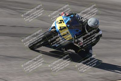 media/Oct-13-2025-Moto Forza (Mon) [[a66d839500]]/3-B Group/Session 2 (Bowl)/